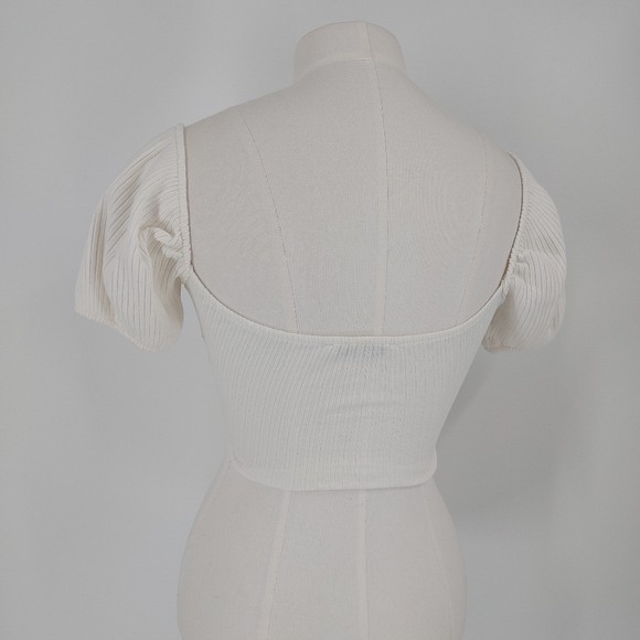 Zara Ruched Crop Top - Picture 2 of 3